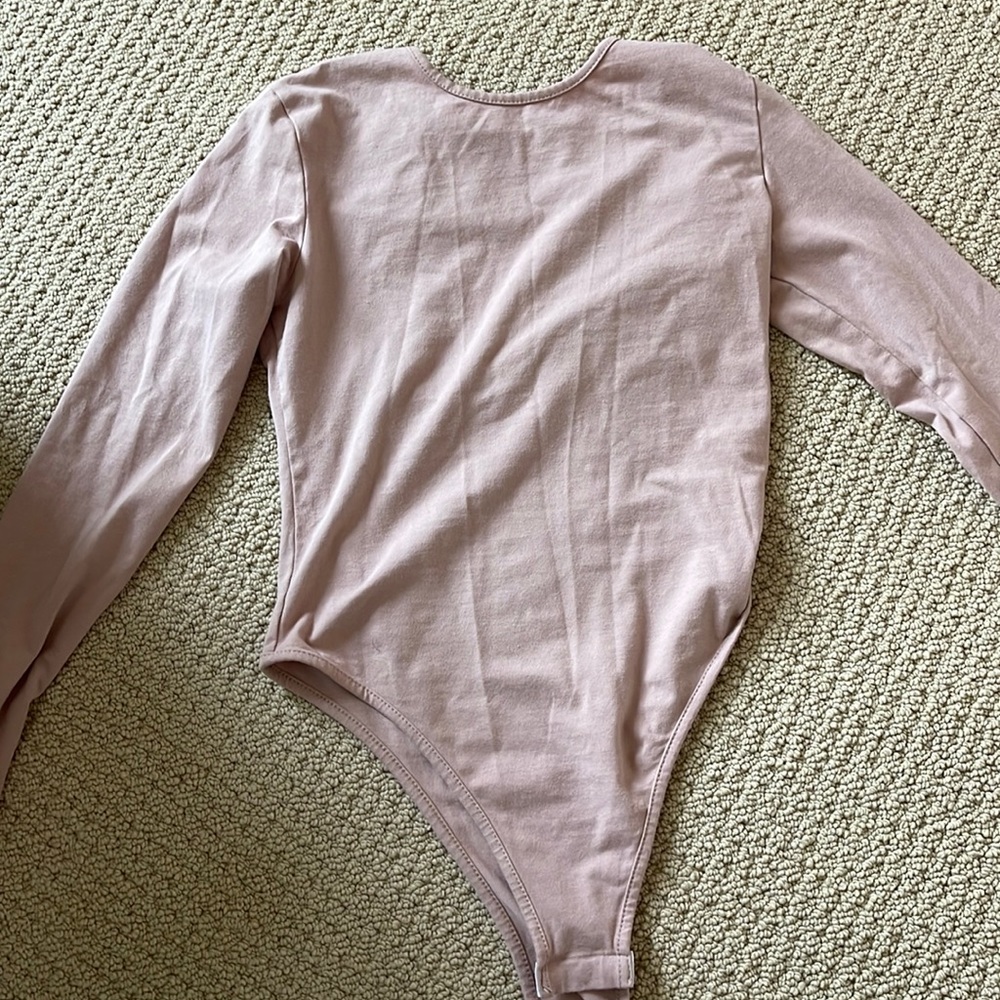 Fashion Nova bodysuit beige size XS